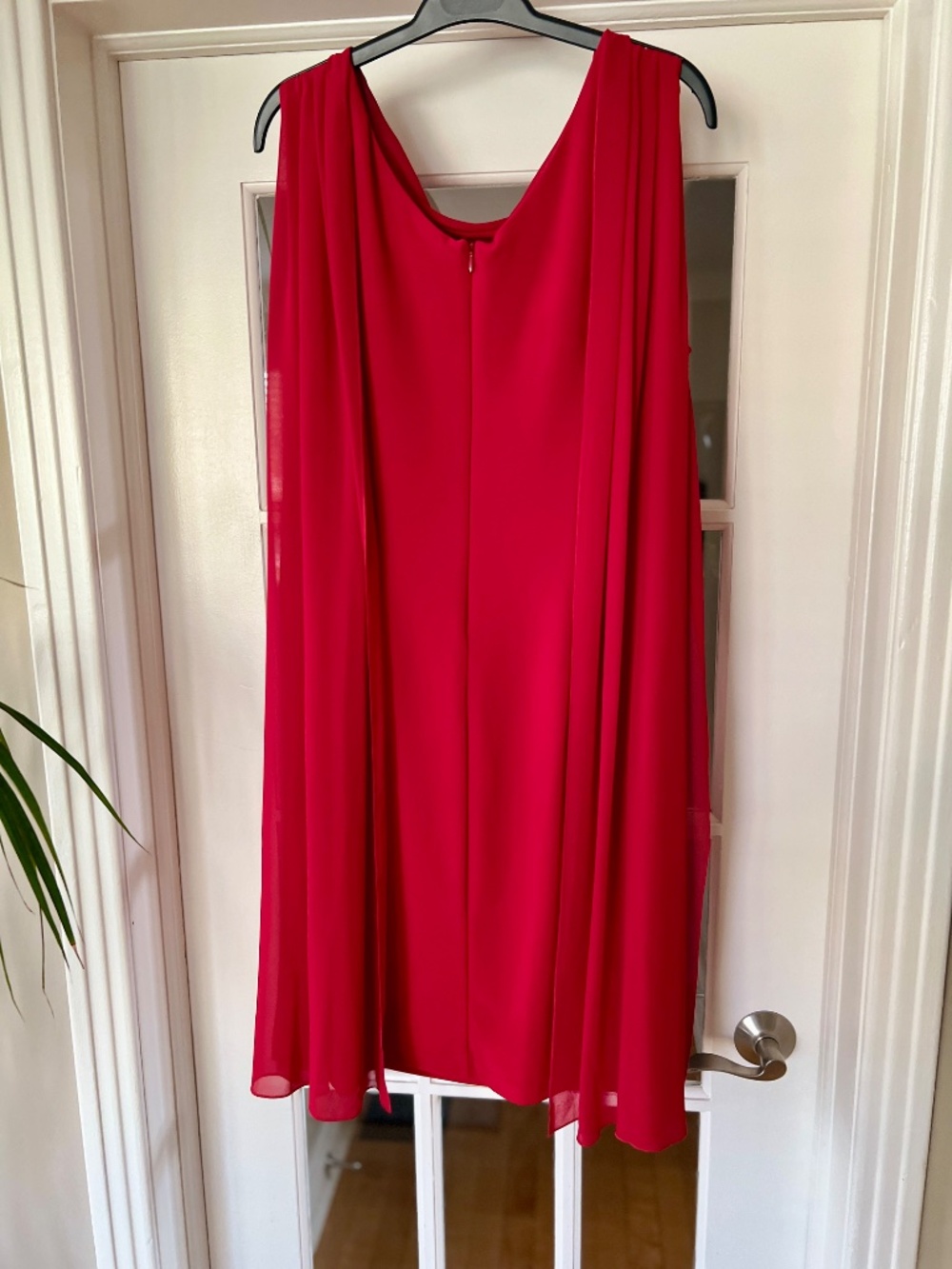 Dress - Picture 2 of 4